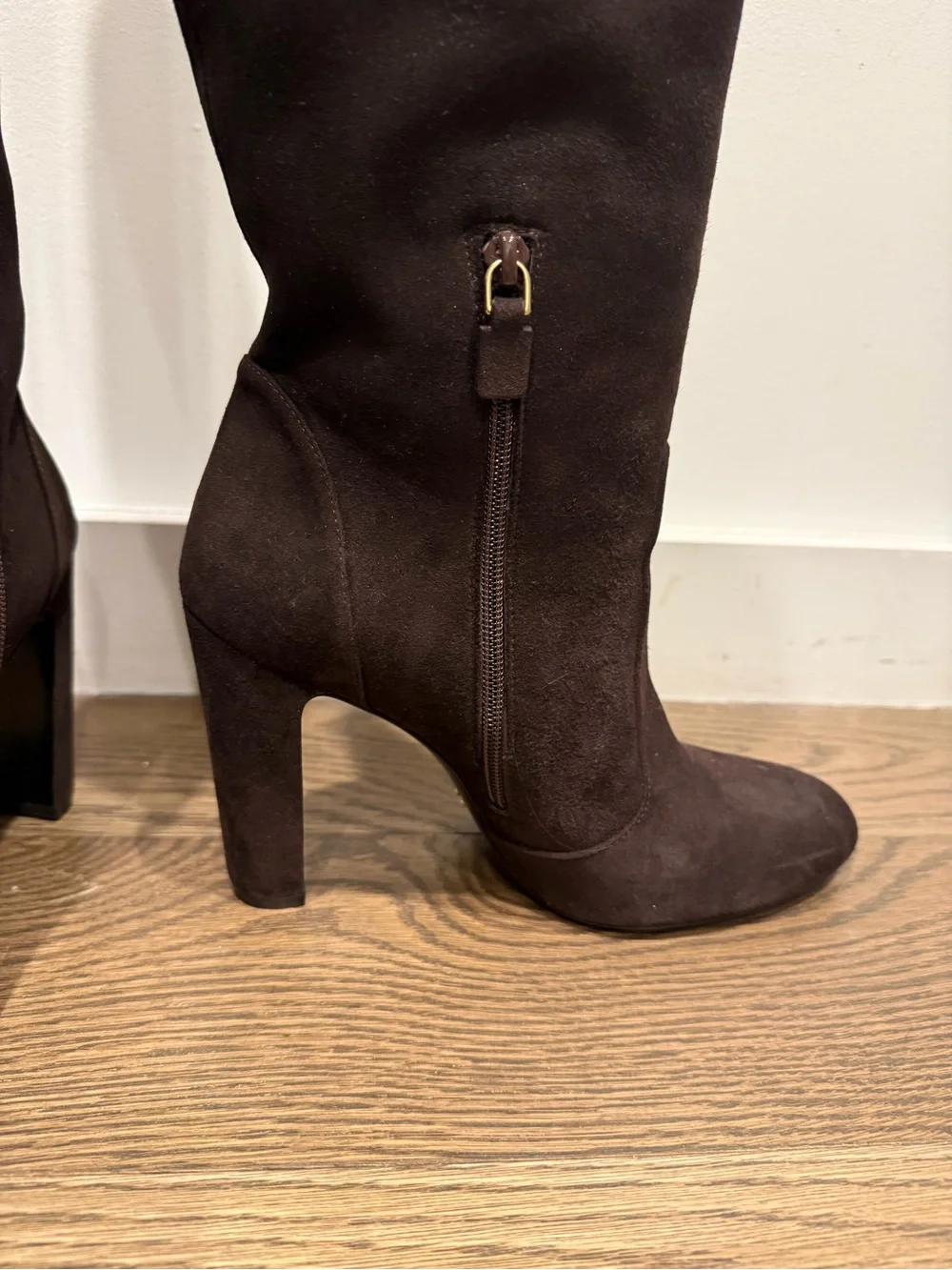 Stuart Weitzman Tall Suede Over-the-Knee Dark Brown Vida 100 Knee High Boot EU41